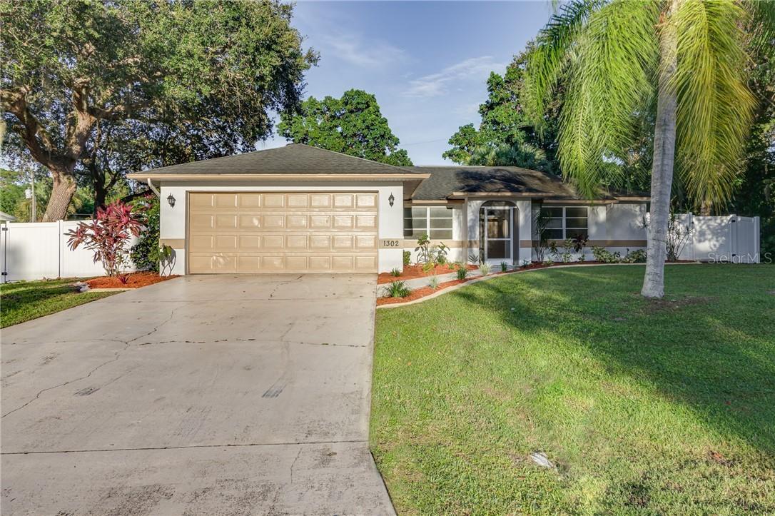 1302 Mohawk Dr., Port Charlotte, FL 33952