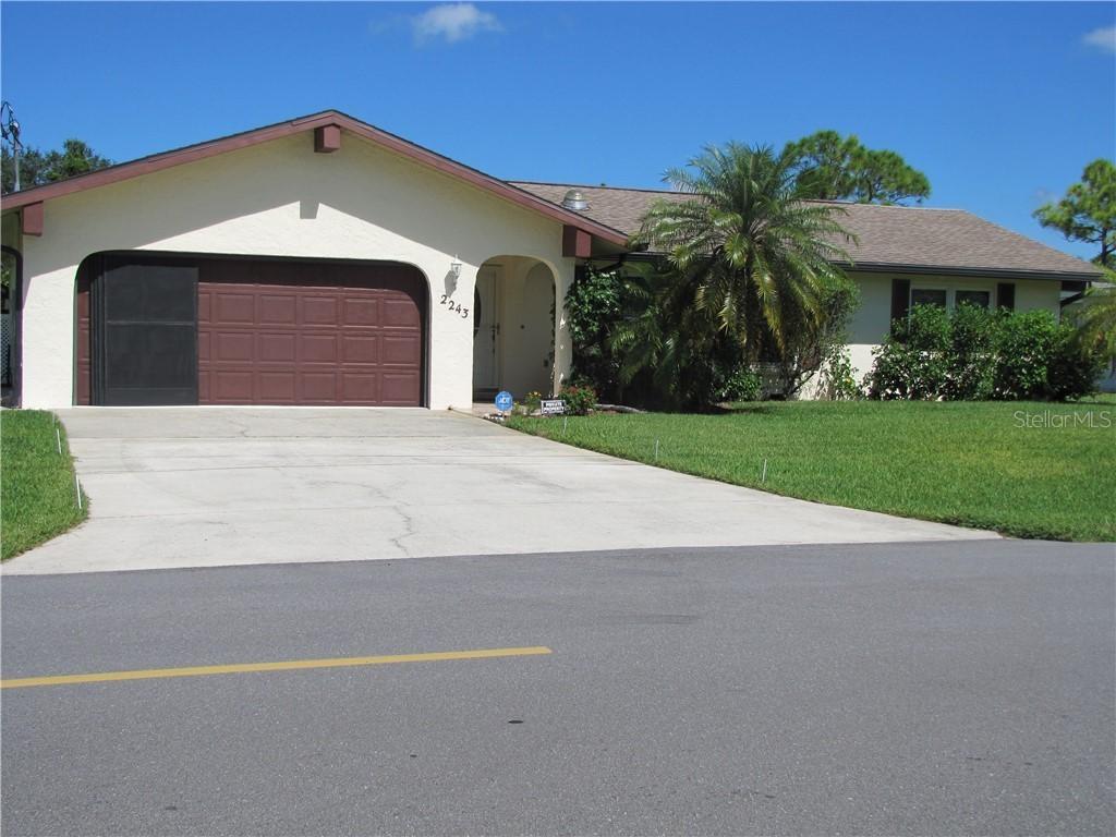 2243 Lakeshore Cir., Port Charlotte, FL 33952