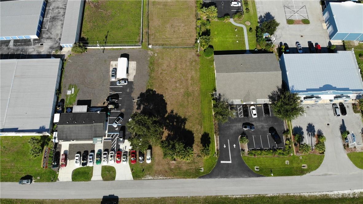 524 Tamiami Trl., Port Charlotte, FL 33954
