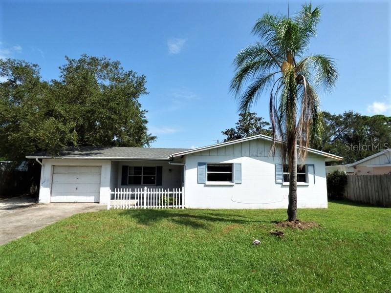 5201 Brookmeade Dr., Sarasota, FL 34232
