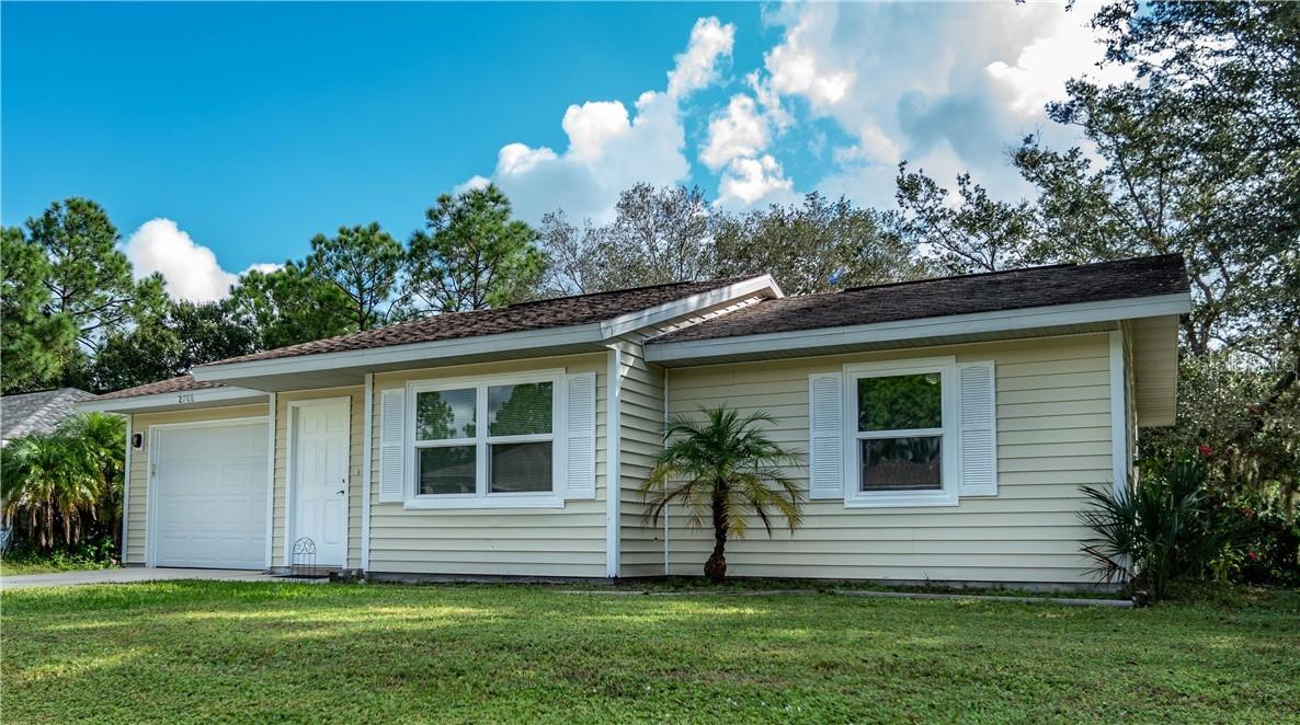 2788 Parrot St., North Port, FL 34286