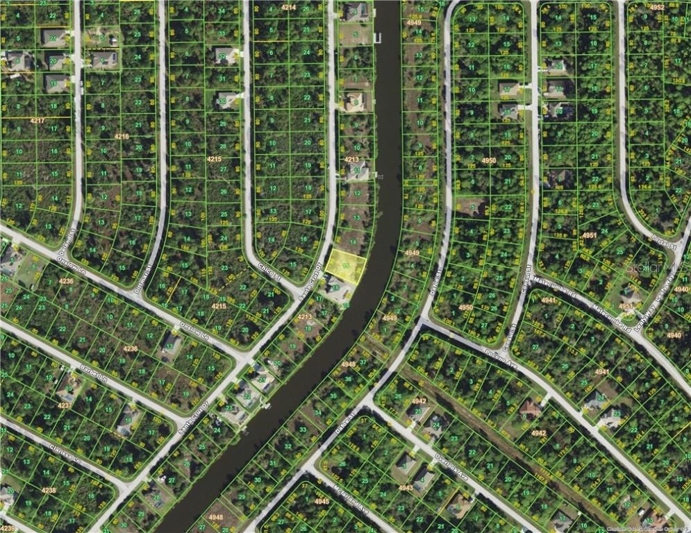 8274 Santa Cruz Dr., Port Charlotte, FL 33981