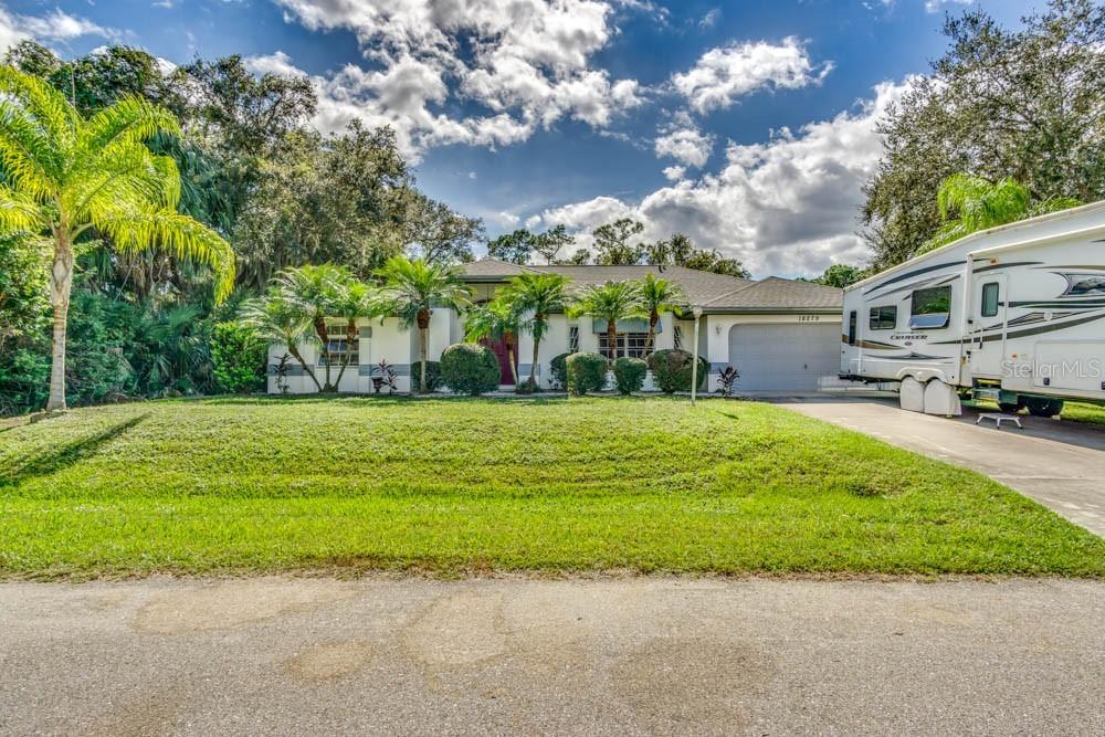18279 Caddy Ave., Port Charlotte, FL 33948
