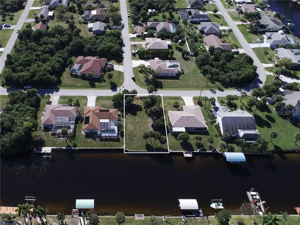 Briggs Cir., Port Charlotte, FL 33948