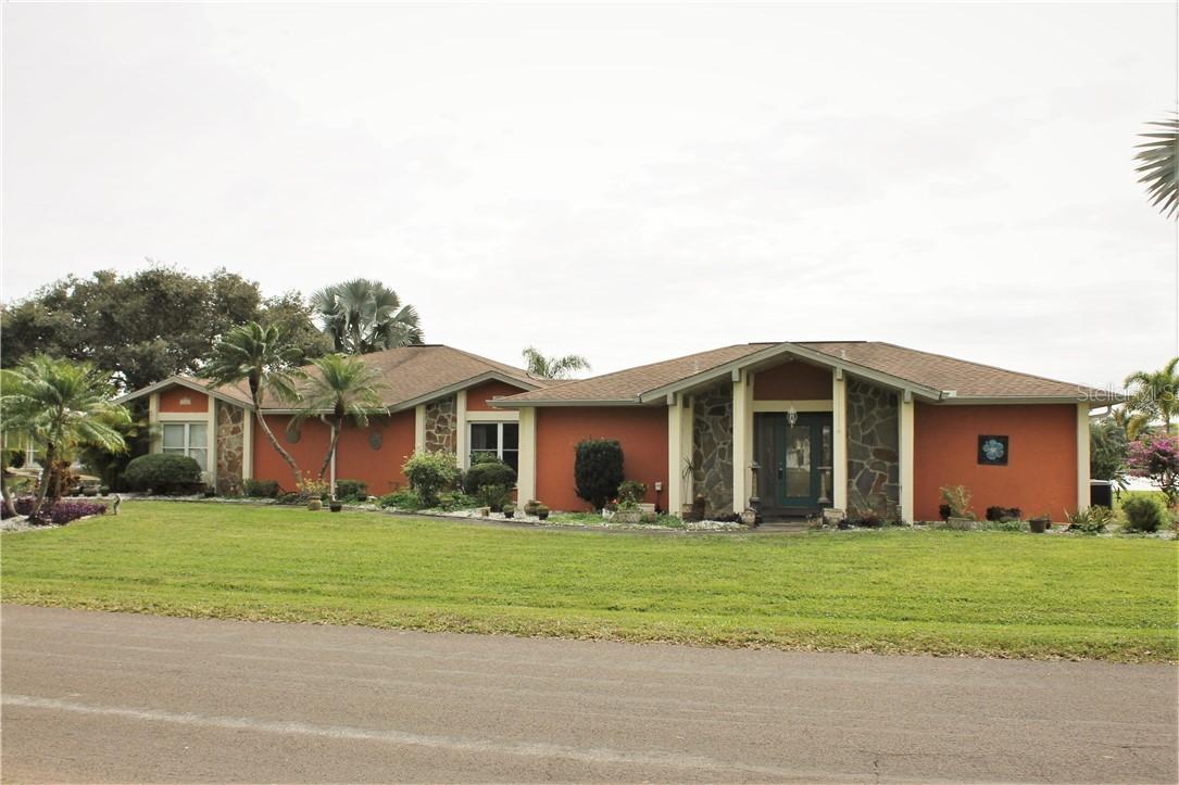 11639 SW Dallas Dr., Lake Suzy, FL 34269