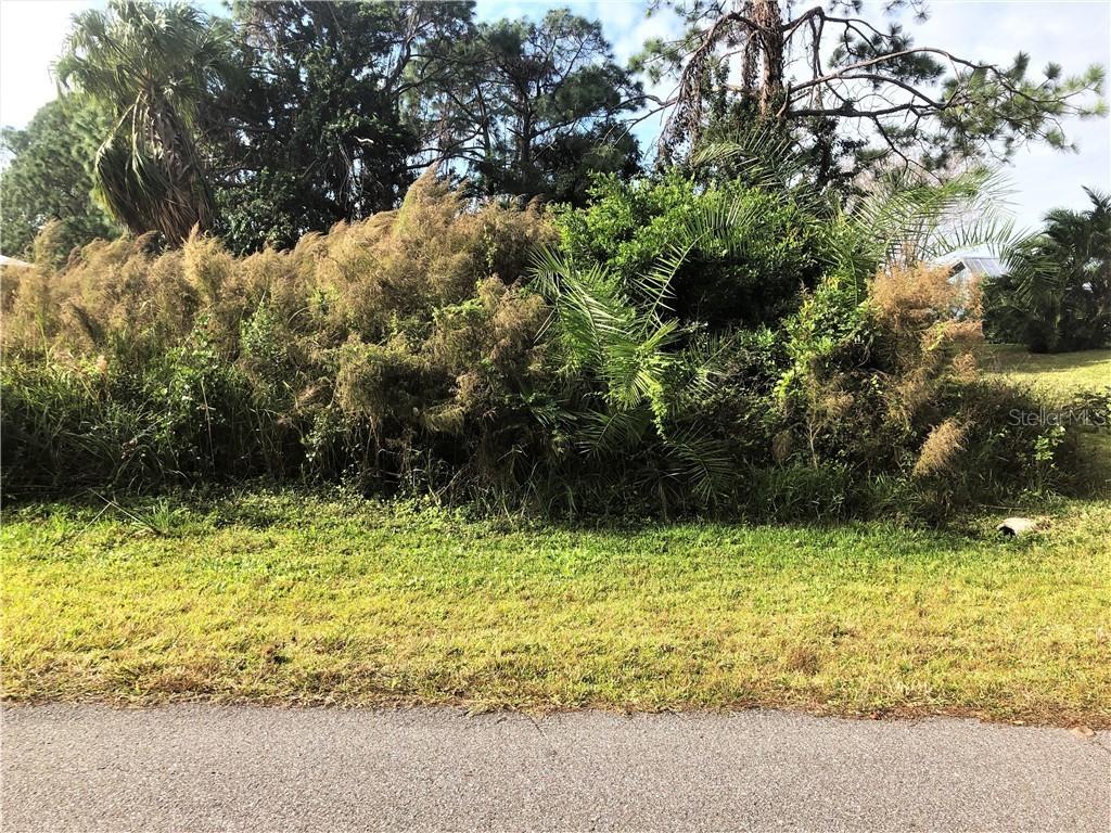 5393 Powers Ln., Port Charlotte, FL 33981