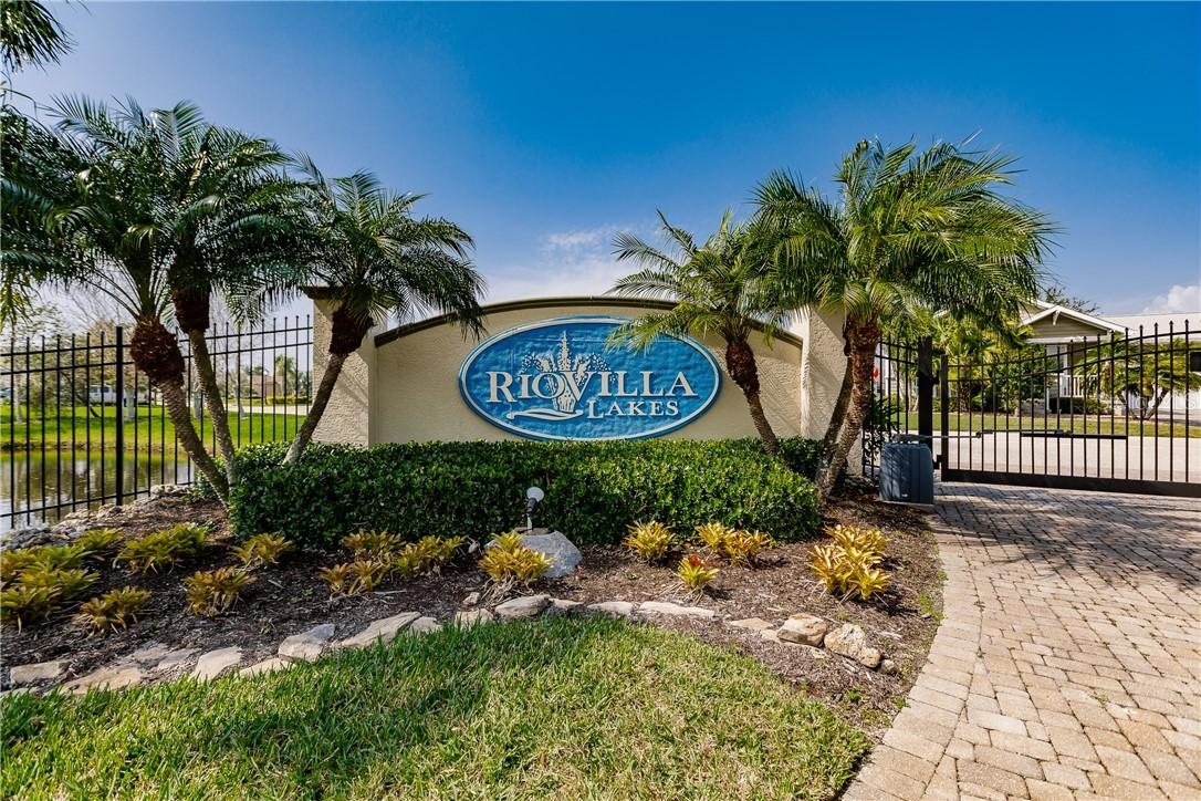 24708 Rio Villa Lakes Cir., Punta Gorda, FL 33950