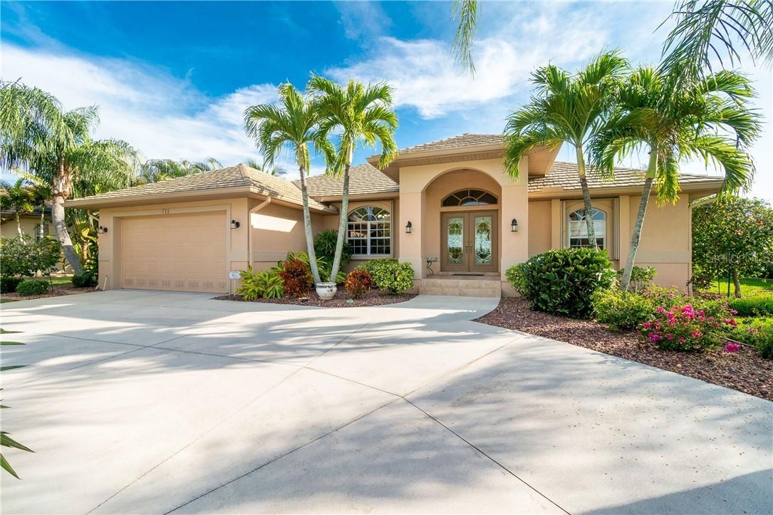 711 W Henry St., Punta Gorda, FL 33950