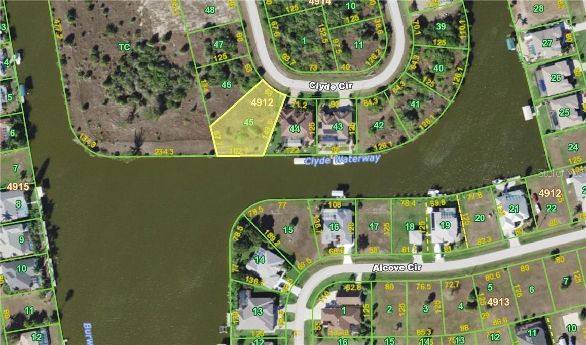 8118 Clyde Cir., Port Charlotte, FL 33981