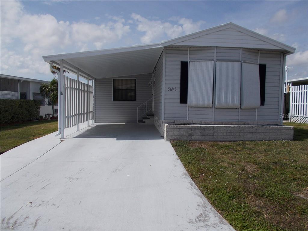 5693 Holiday Park Blvd., North Port, FL 34287