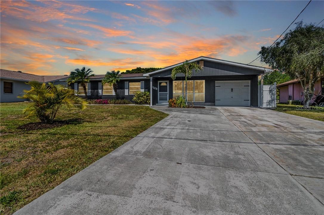 1509 Harmony Dr., Port Charlotte, FL 33952