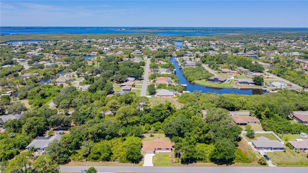 4203 Juniper St., Port Charlotte, FL 33948