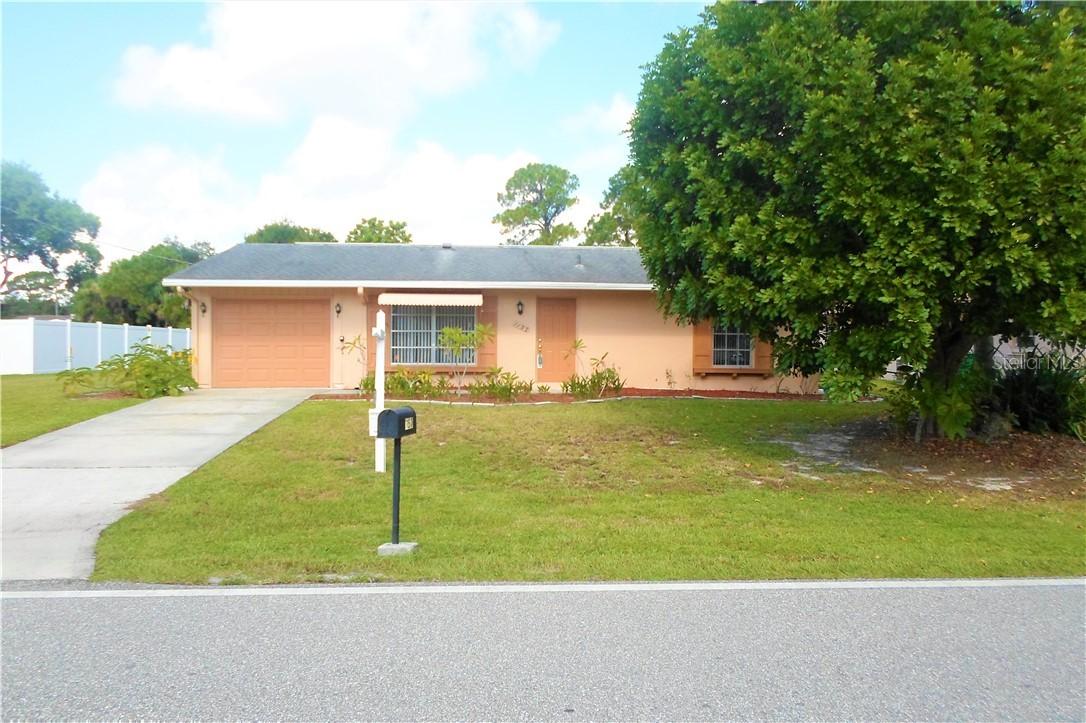 1157 Dorchester St., Port Charlotte, FL 33952