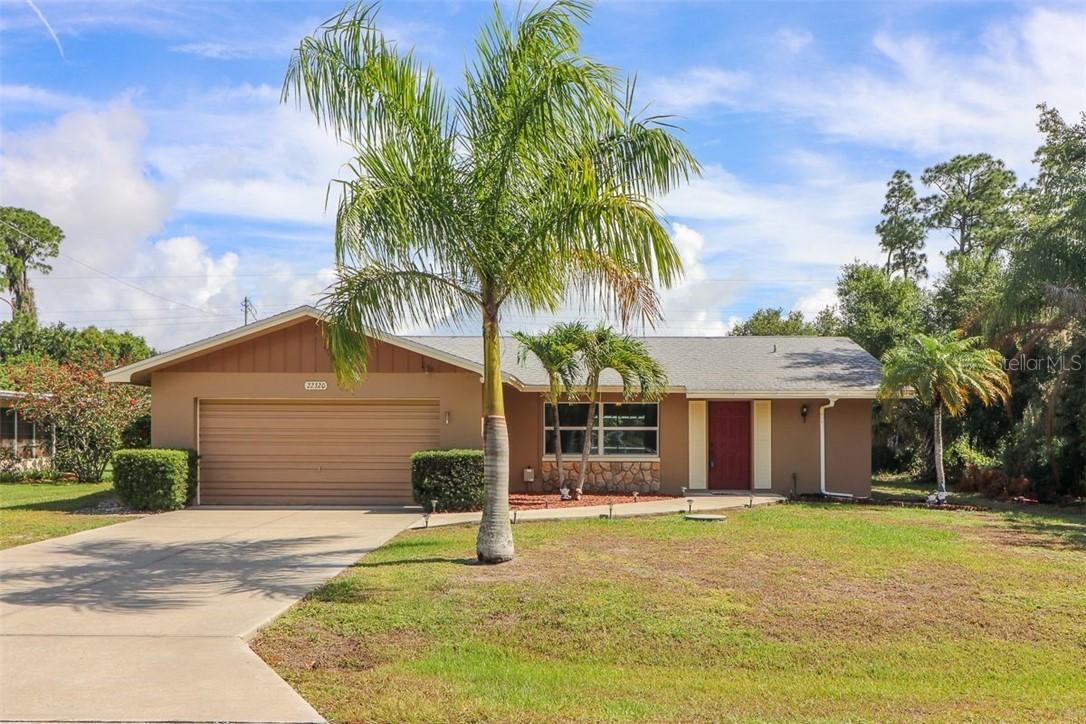 22320 New Rochelle Ave., Port Charlotte, FL 33952