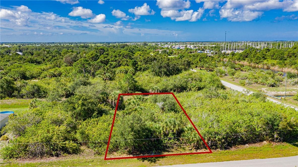 13225 Kitchener Ave., Port Charlotte, FL 33981