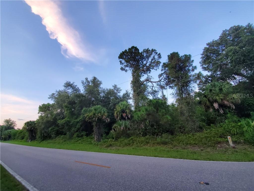 168 Shoreland St., Port Charlotte, FL 33954