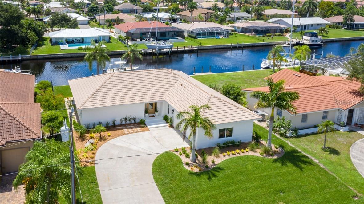 2445 Flora Ln., Punta Gorda, FL 33950