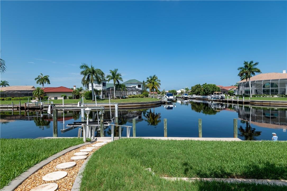 425 Caicos Dr., Punta Gorda, FL 33950