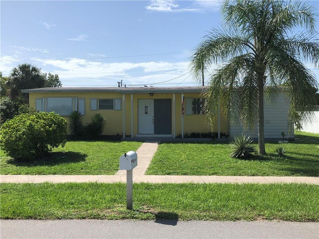 22247 Augusta Ave., Port Charlotte, FL 33952