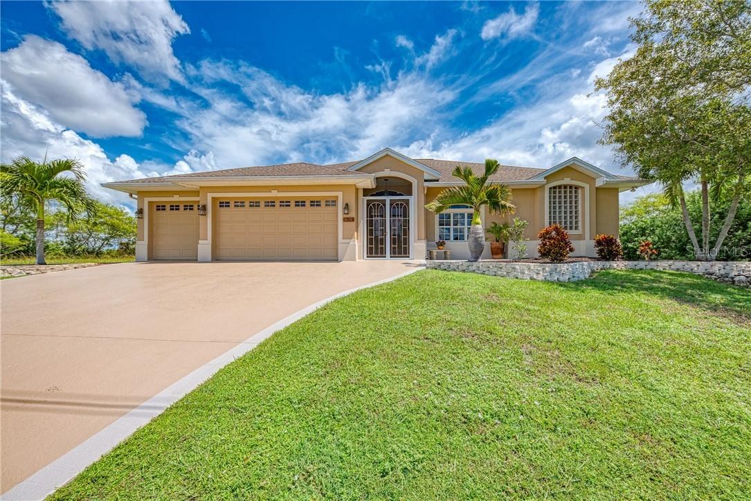 8174 Clyde Cir., Port Charlotte, FL 33981