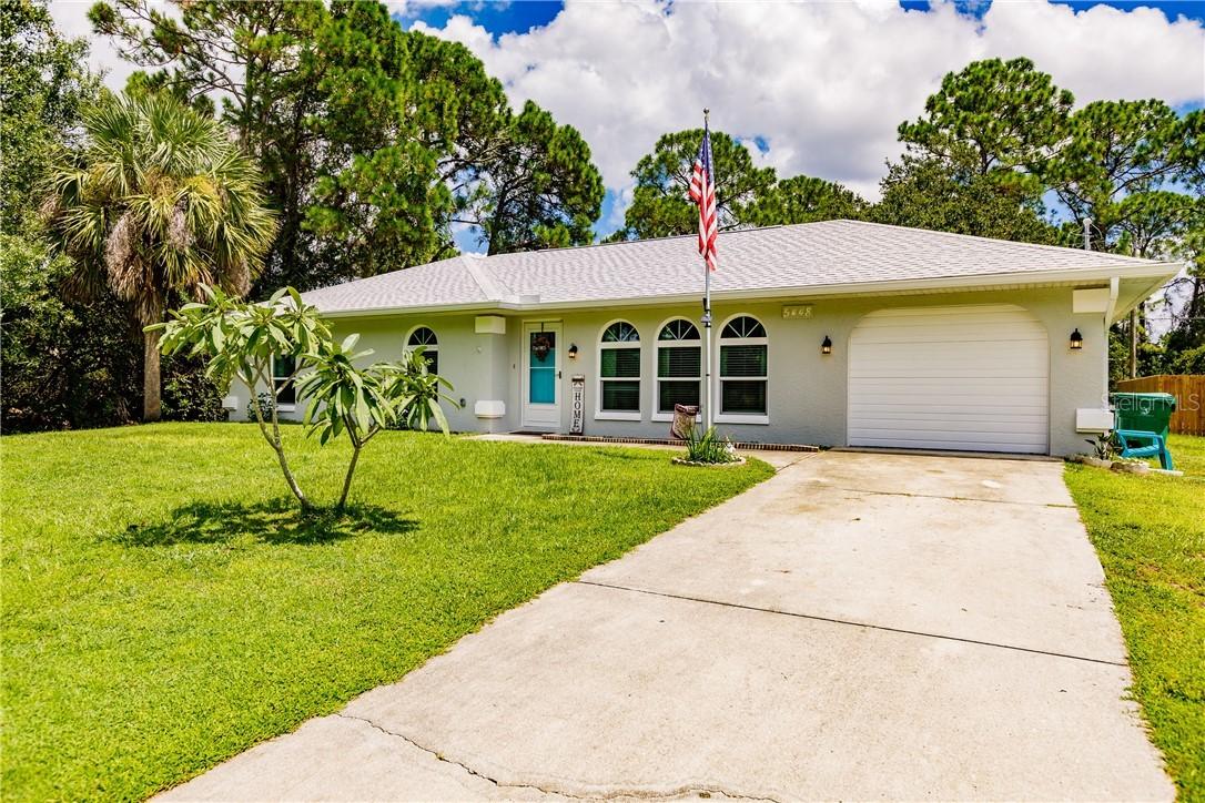 5448 Mahoney St., Port Charlotte, FL 33981