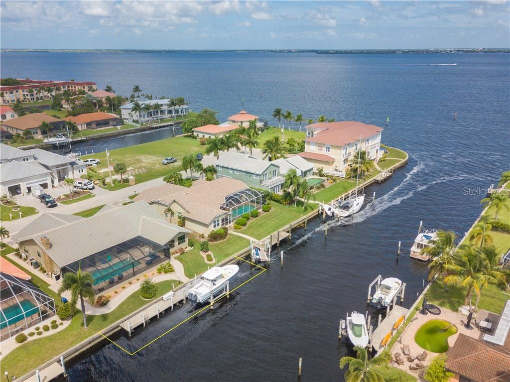 10 Tropicana Dr., Punta Gorda, FL 33950