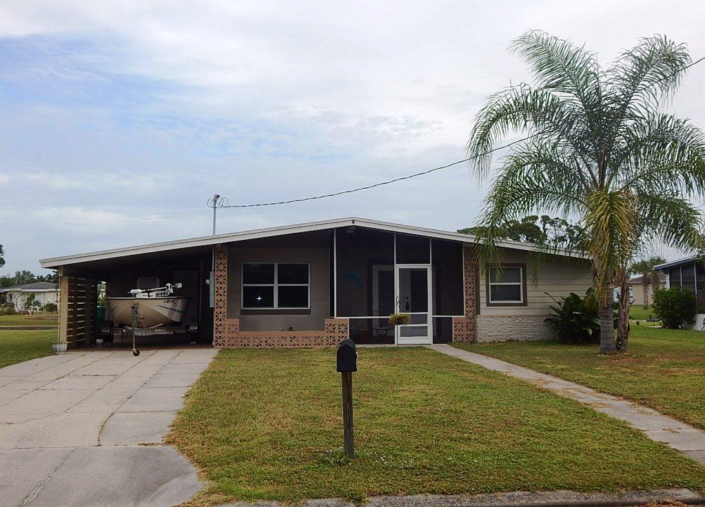 125 Poinsettia Cir., Port Charlotte, FL 33952