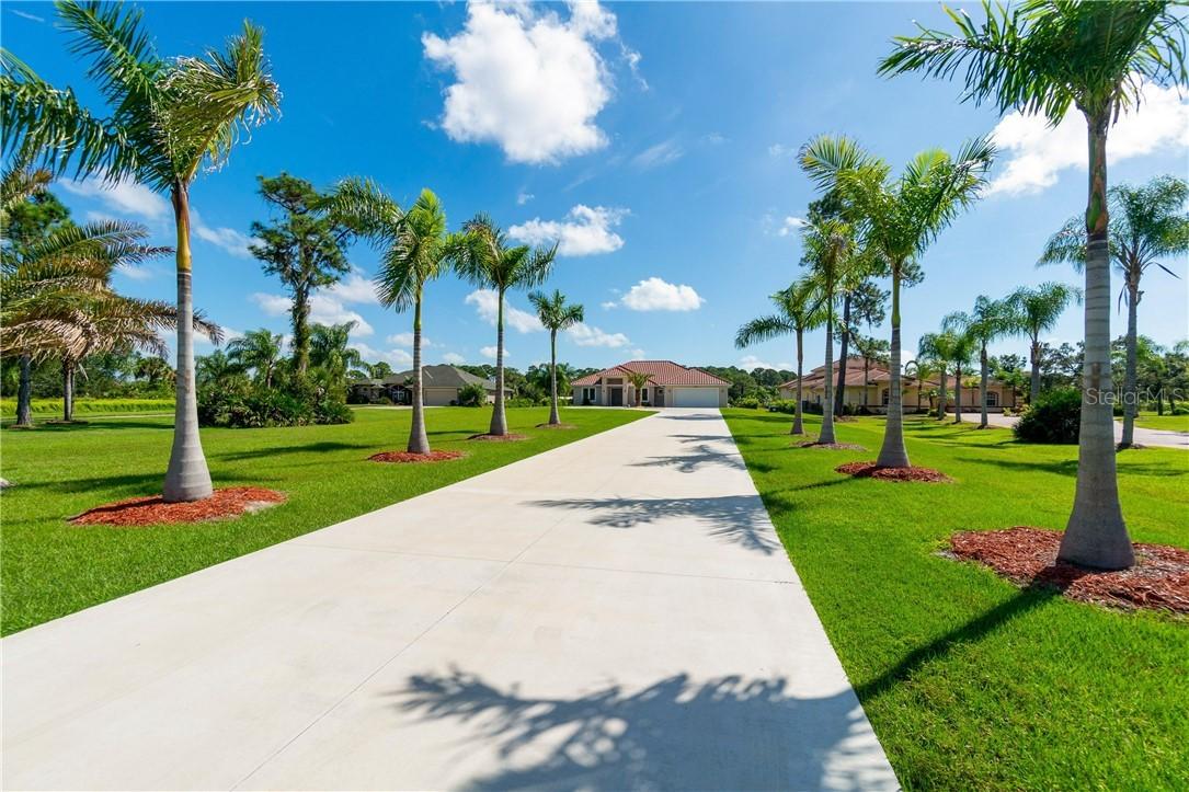 13295 Eisenhower Dr., Port Charlotte, FL 33953