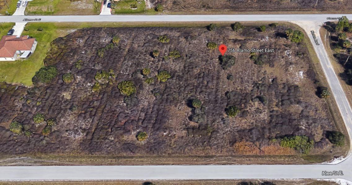 756 Alamo St., Lehigh Acres, FL 33974