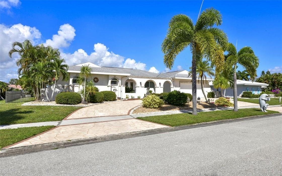 282 Fields Ter., Port Charlotte, FL 33952