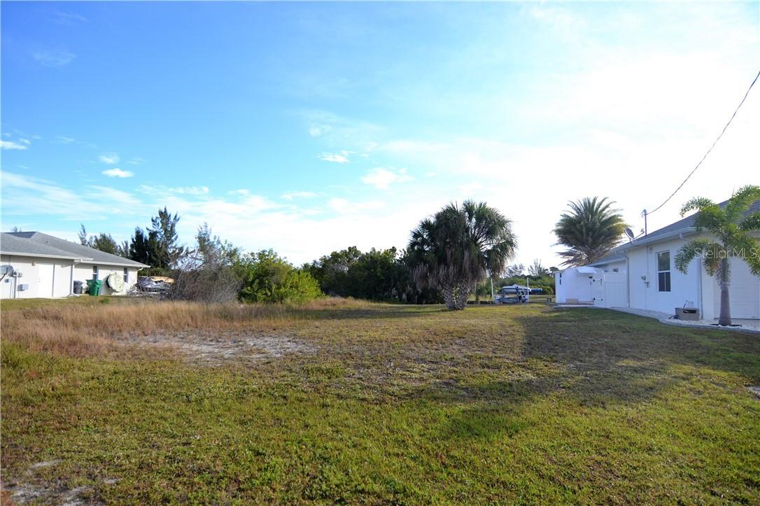 10348 Atenia St., Port Charlotte, FL 33981