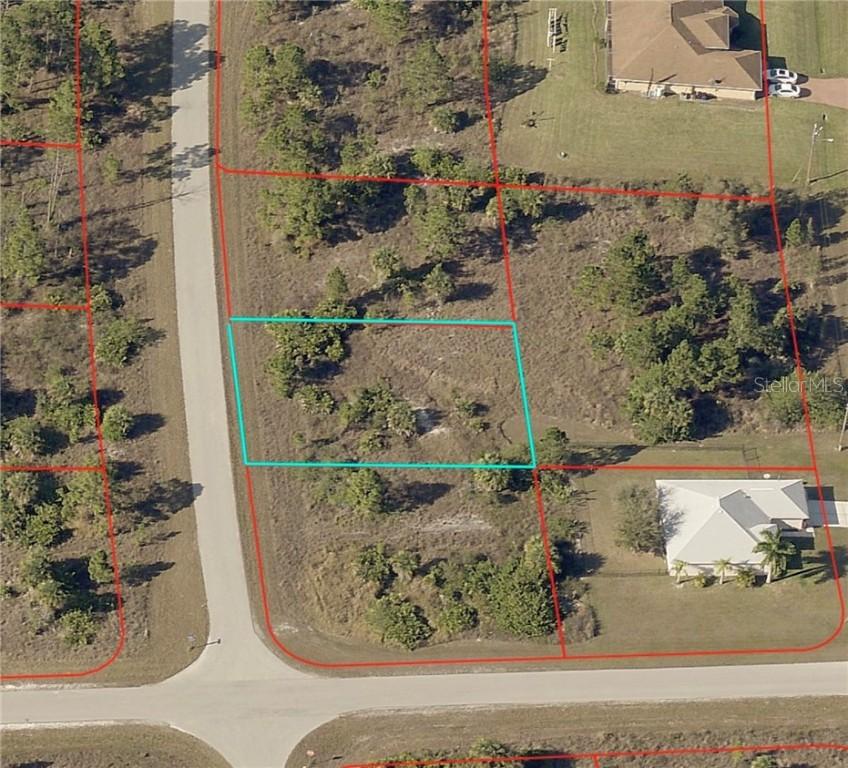 927 Countess Ave., Lehigh Acres, FL 33974