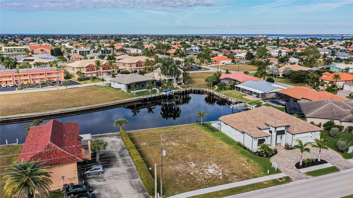 2418 Magdalina Dr., Punta Gorda, FL 33950