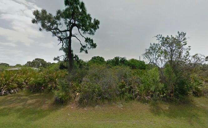 7086 Peacock Ln., Englewood, FL 34224