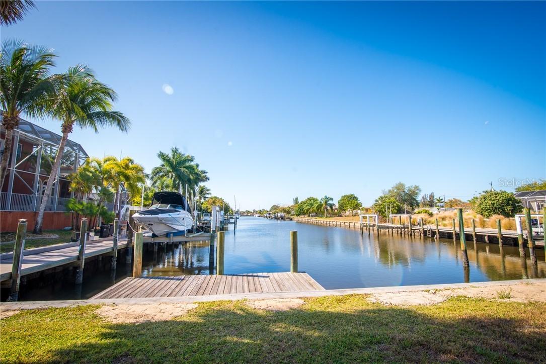 21811 Edgewater Dr., Port Charlotte, FL 33952