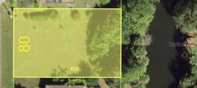 472 Yorkshire St., Port Charlotte, FL 33954