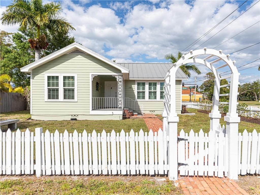 328 Goldstein St., Punta Gorda, FL 33950