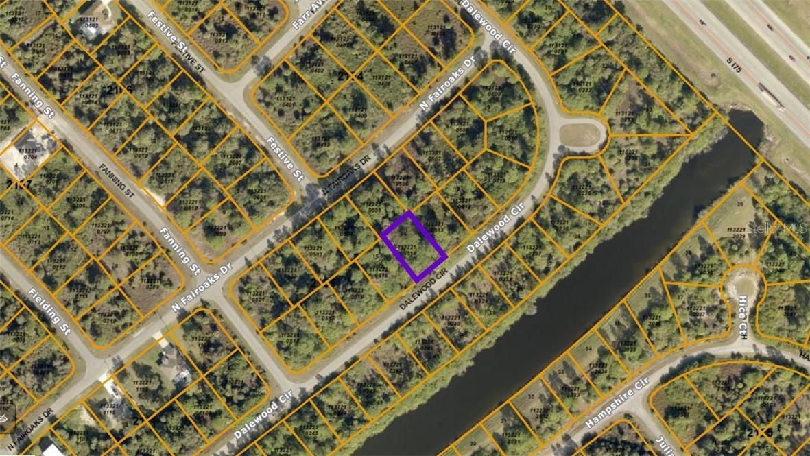 Dalewood Cir., North Port, FL 34288