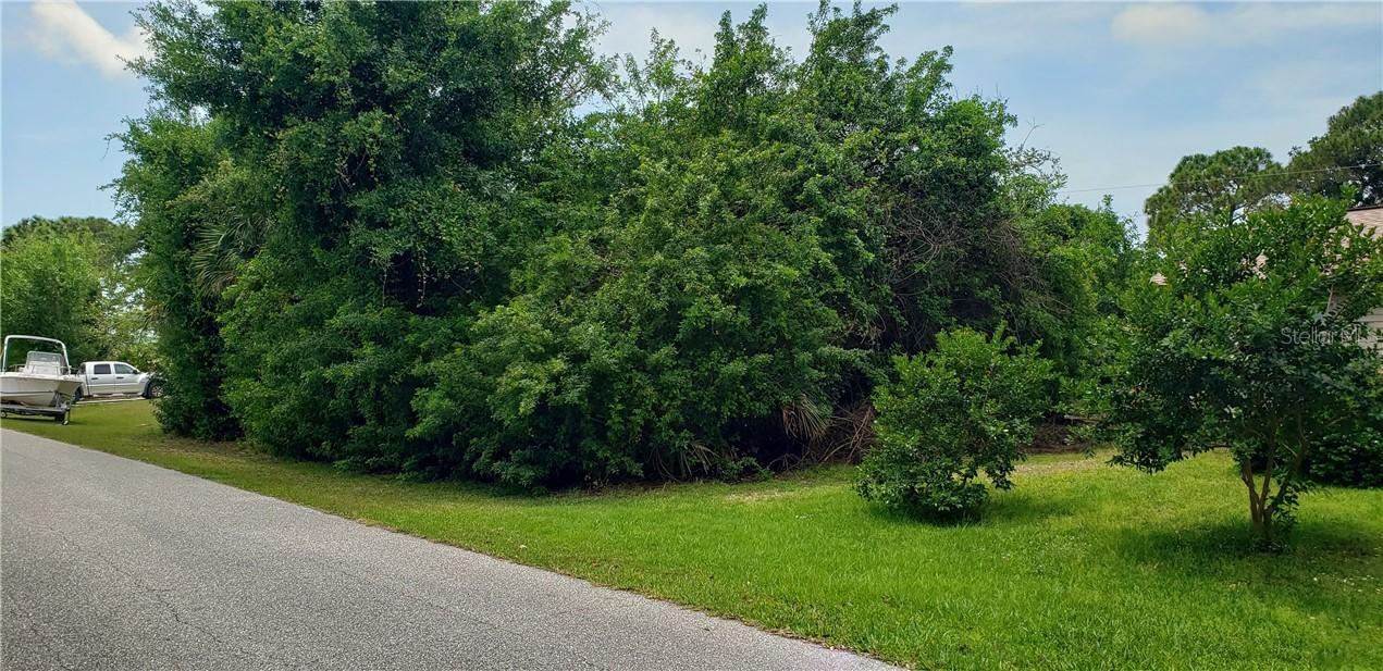 7413 Quaker St., Englewood, FL 34224