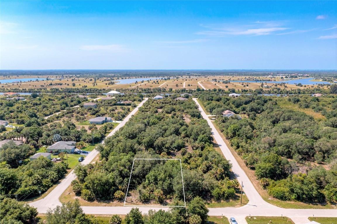 13315 Blytheville Ave., Port Charlotte, FL 33981