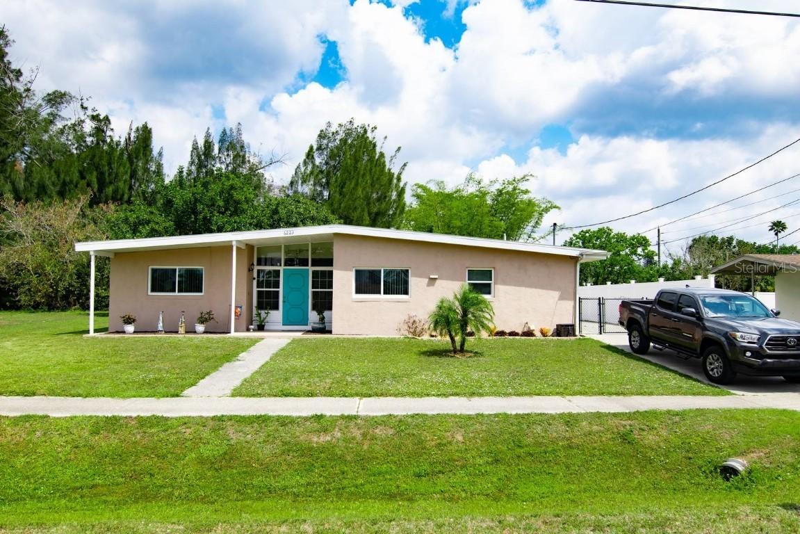 6223 Sooner St., North Port, FL 34287