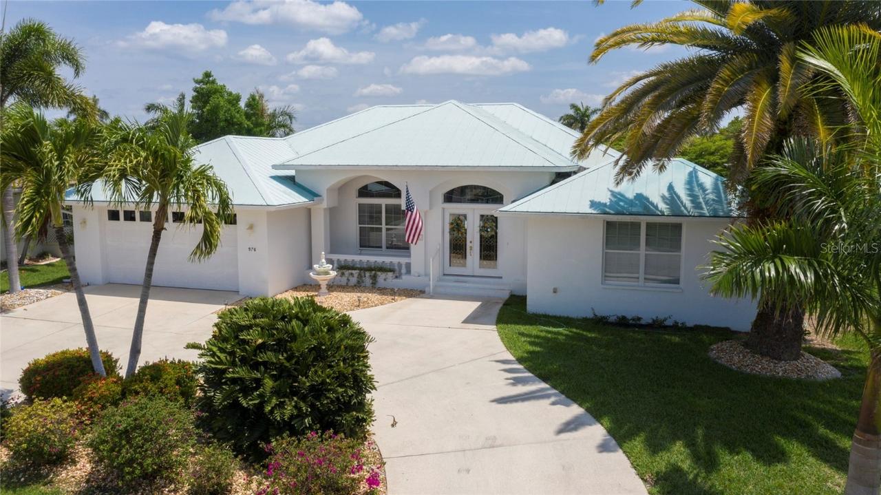 976 Cimarron Dr., Punta Gorda, FL 33950