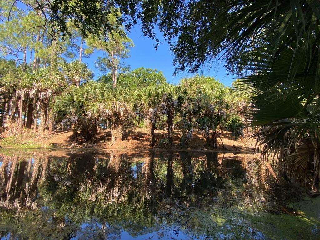 296 Hinton St., Port Charlotte, FL 33954