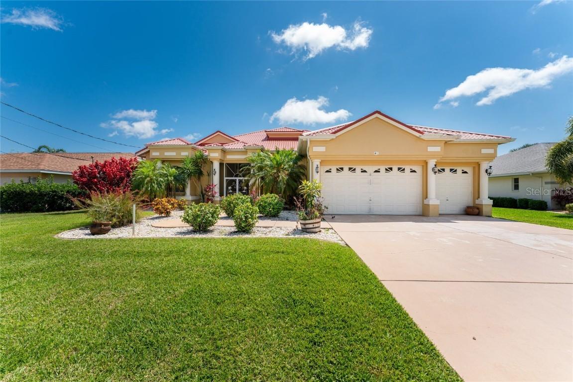 19 Sportsman Ln., Rotonda West, FL 33947