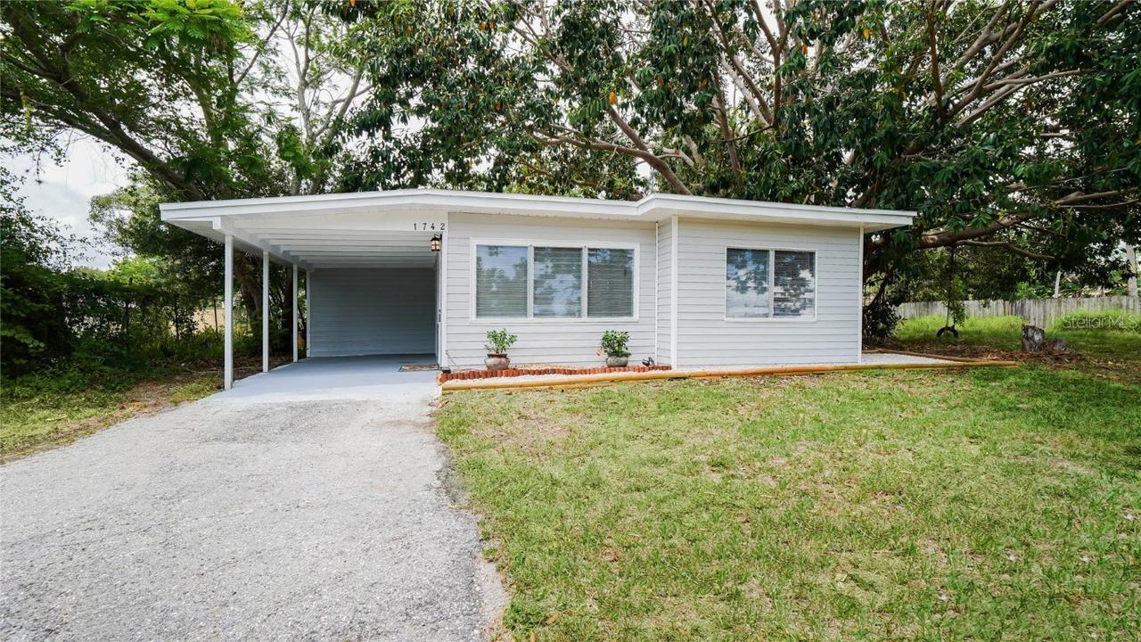 1742 Mangoe St., Port Charlotte, FL 33980