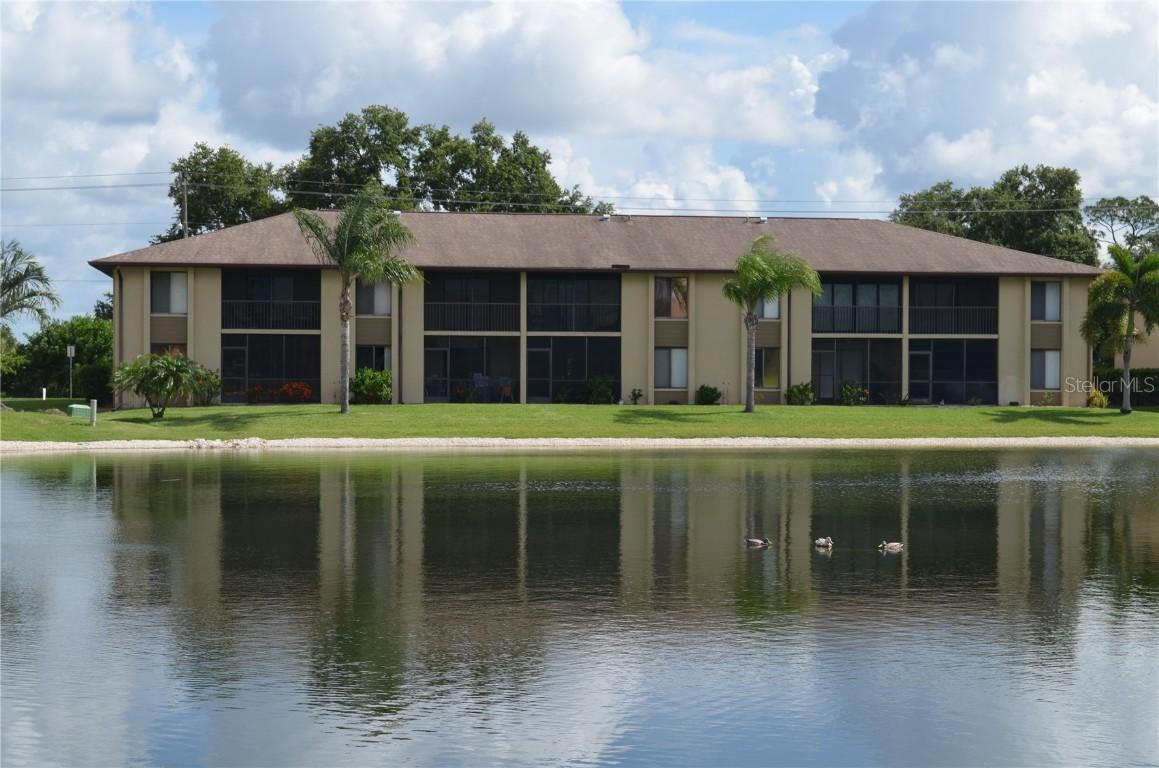 4024 Oakview Dr #I1, Punta Gorda, FL 33980