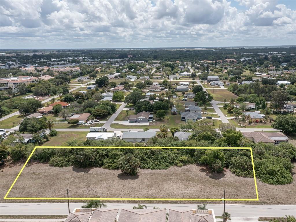 2517 Magdalina Dr., Punta Gorda, FL 33950