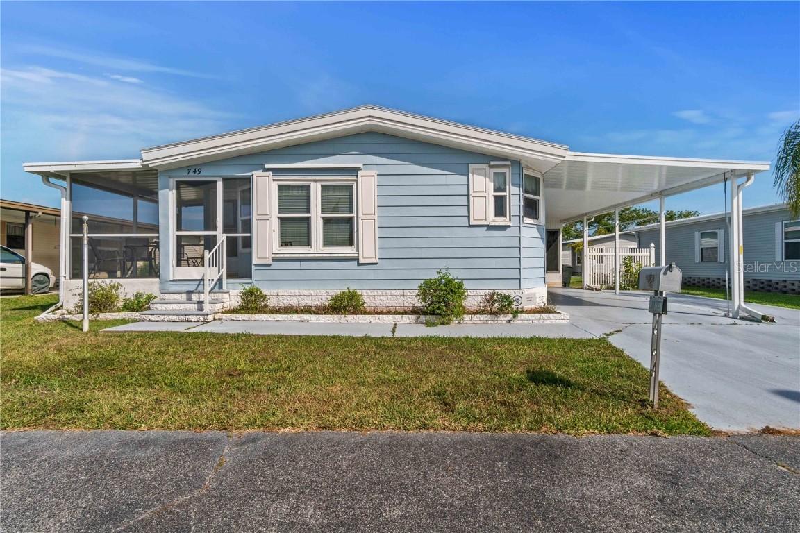 749 Riverview Cir., North Port, FL 34287