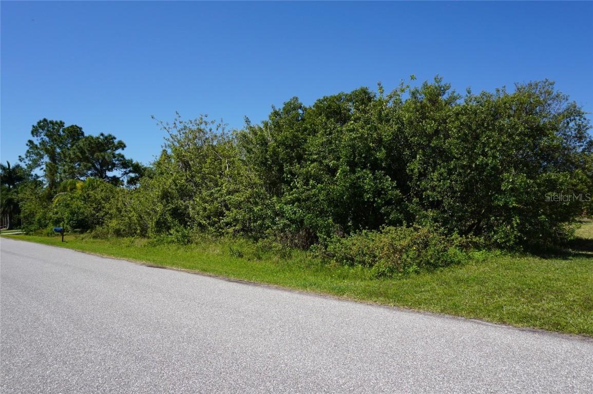 7443 Claypool St., Englewood, FL 34224