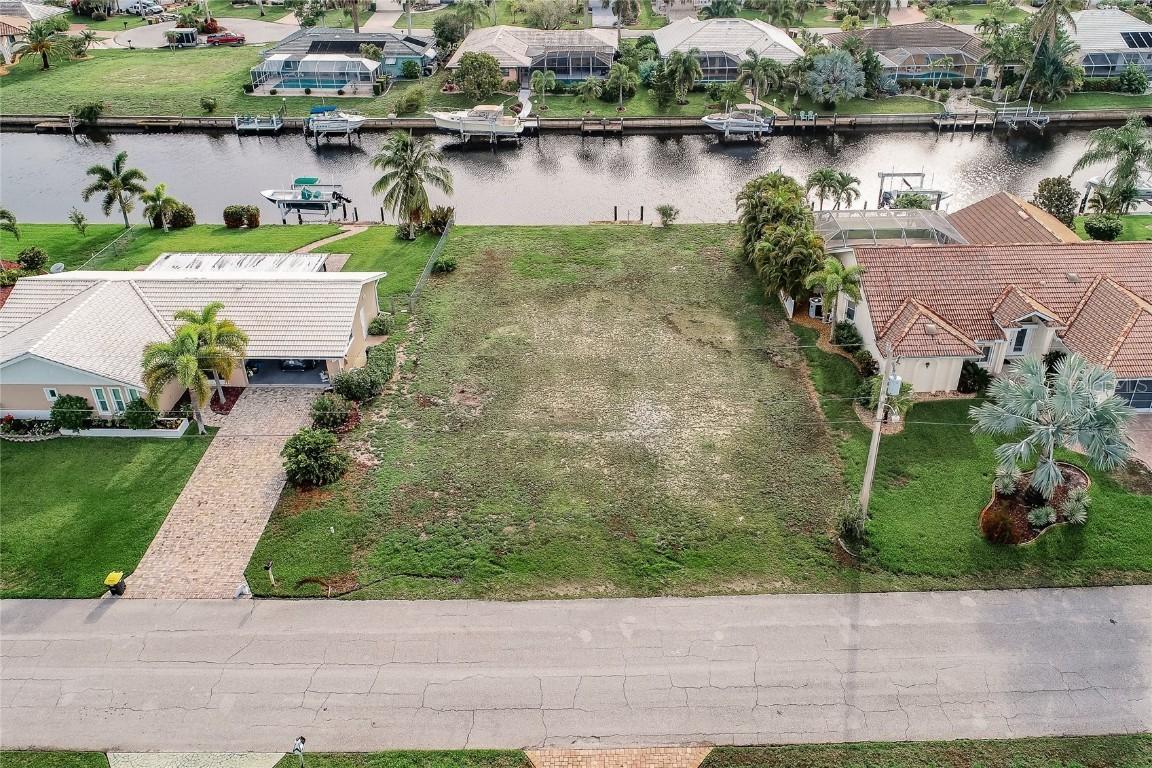 730 Pamela Dr., Punta Gorda, FL 33950